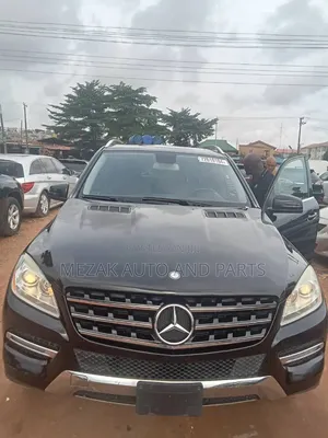 Mercedes-Benz M Class 2012 Black