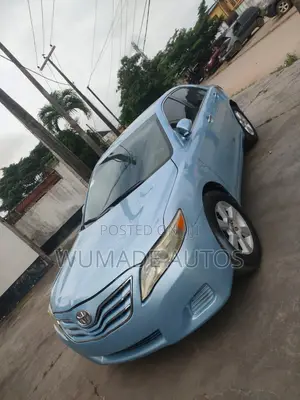 Toyota Camry XLE 4dr Sedan (2.4L 4cyl 5A) 2009 Blue