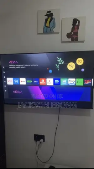 Hiscence Smart TV 50 Inches