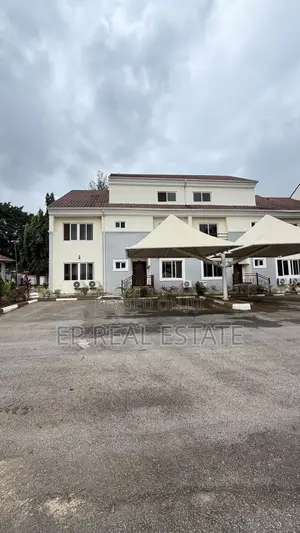 5bdrm House in Life Camp for rent