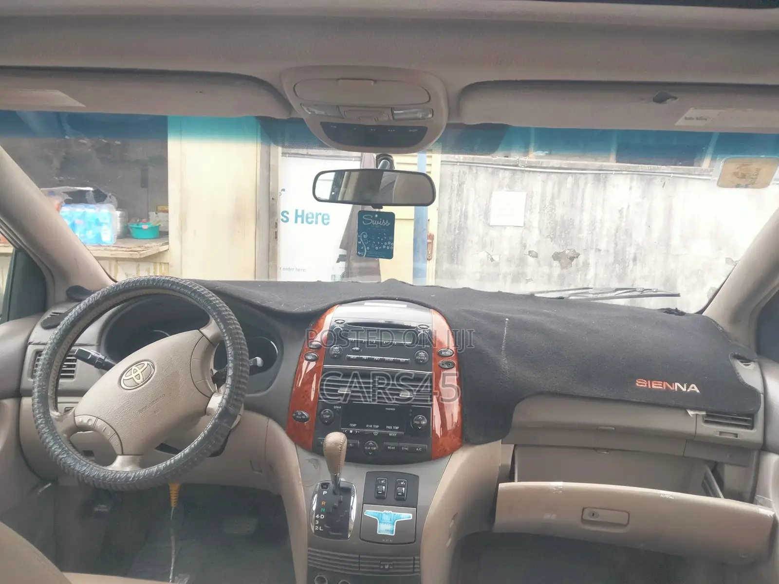 Toyota Sienna 2007 Gold