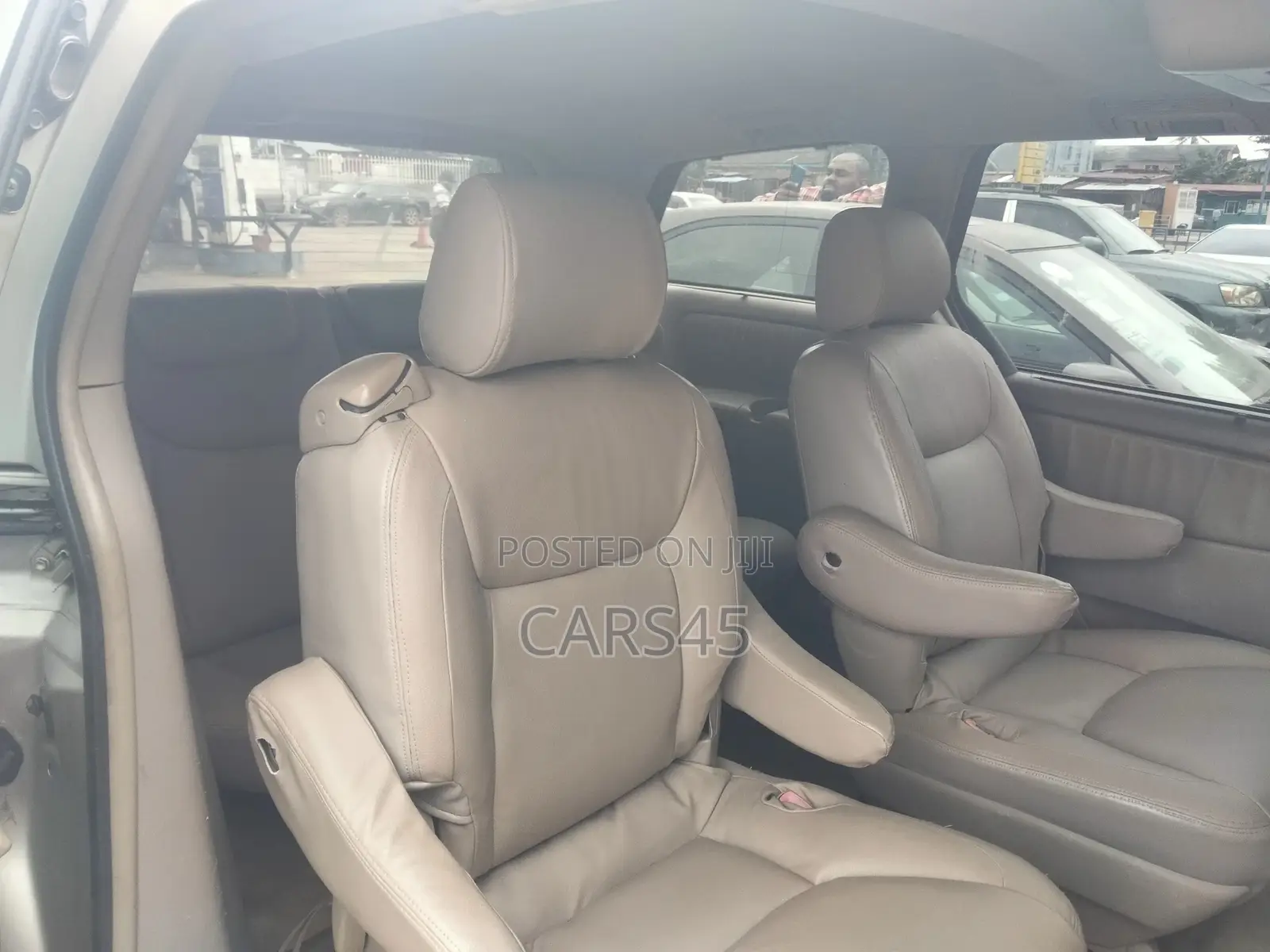 Toyota Sienna 2007 Gold