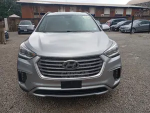 Hyundai Santa Fe 2017 Silver