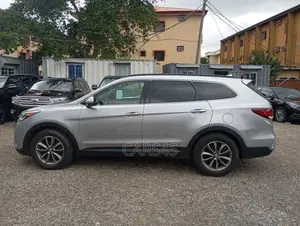 Hyundai Santa Fe 2017 Silver