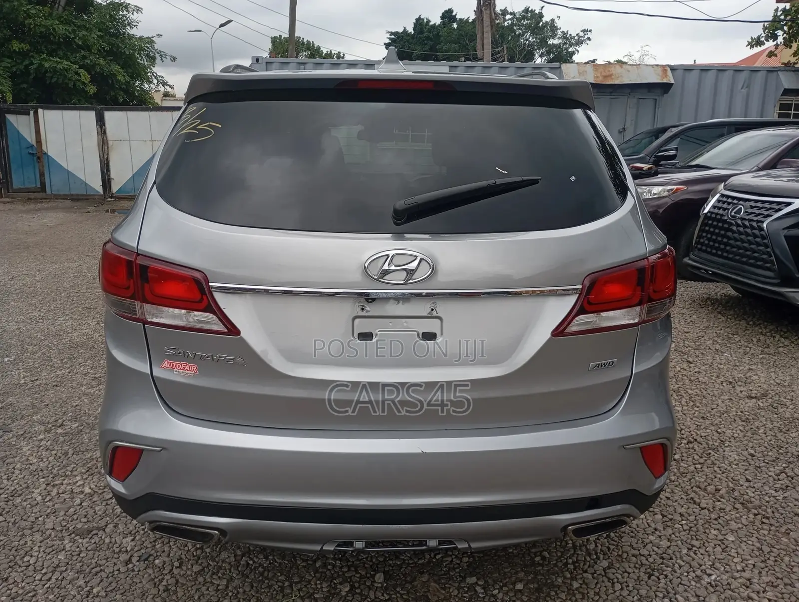 Hyundai Santa Fe 2017 Silver