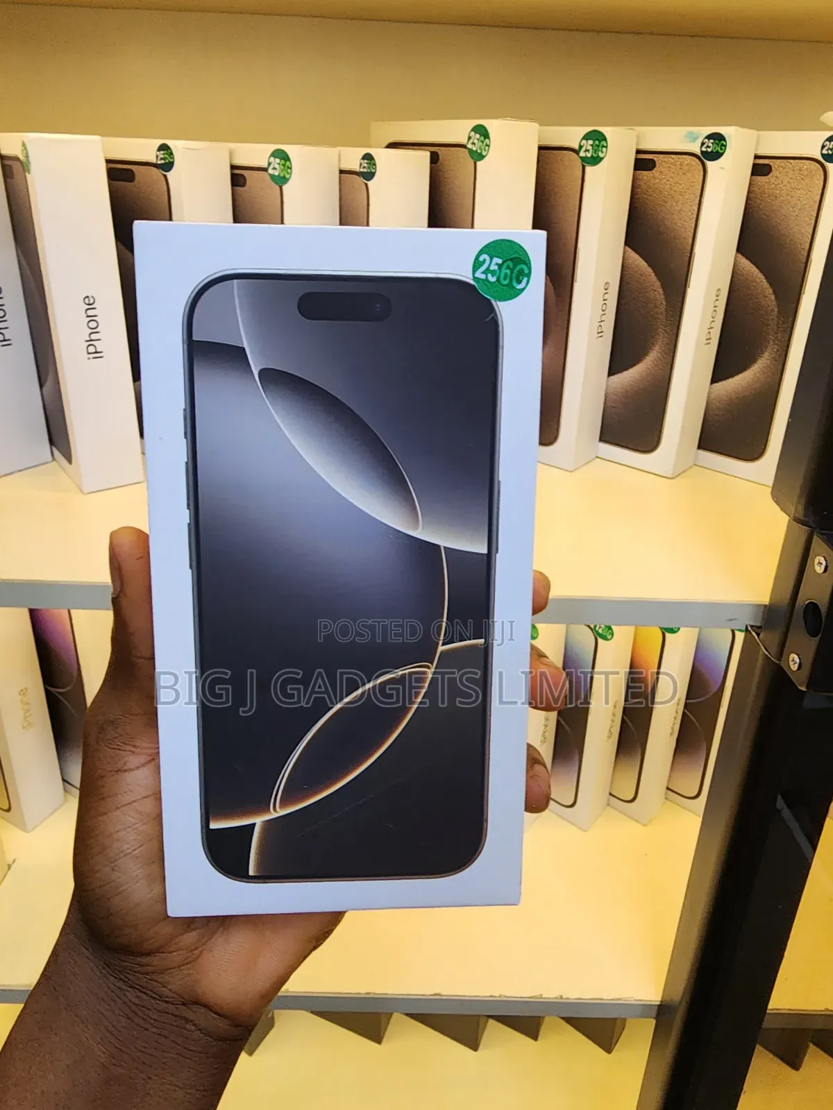 New Apple iPhone 16 Pro 256 GB