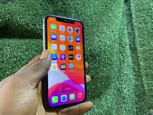 Apple iPhone 11 128 GB Black
