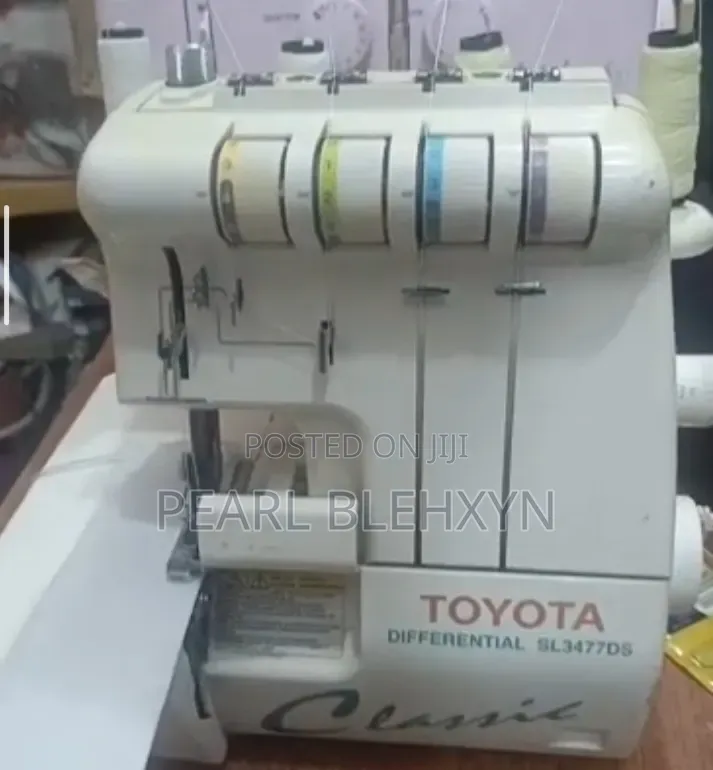 Toyota Differential Overlock Machine