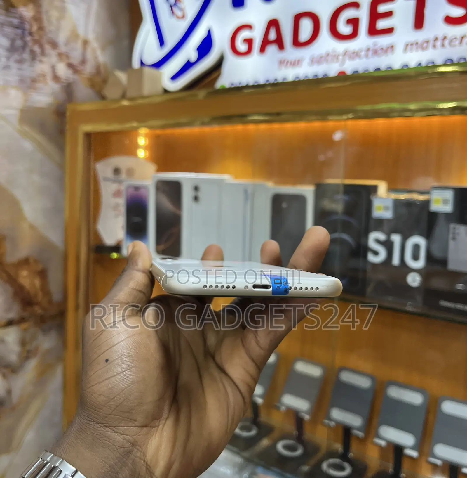 Apple iPhone 11 128 GB White