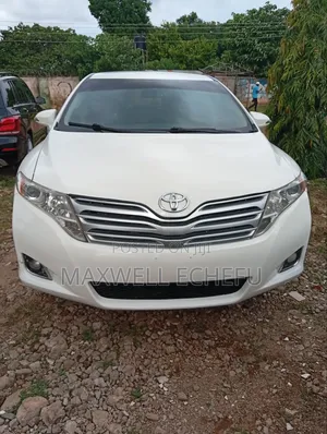 Toyota Venza 2011 White