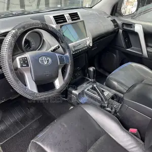 Toyota Land Cruiser Prado 4.0 Petrol GX-L 2015 Green