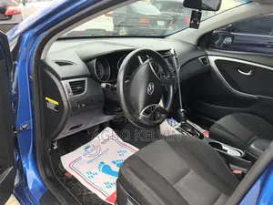 Hyundai Elantra 2016 Blue