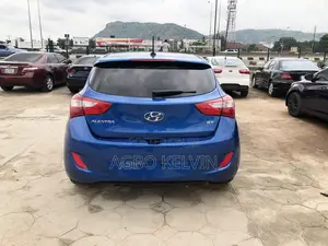 Hyundai Elantra 2016 Blue