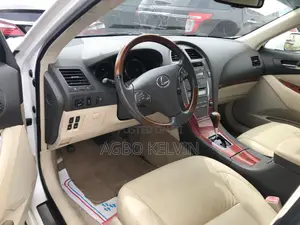 Lexus ES 2012 White