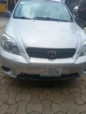 Toyota Matrix 2005 Silver