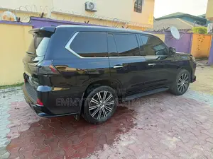Lexus LX 2019 Black