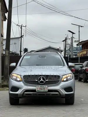 Mercedes-Benz GLC-Class 2016 Silver