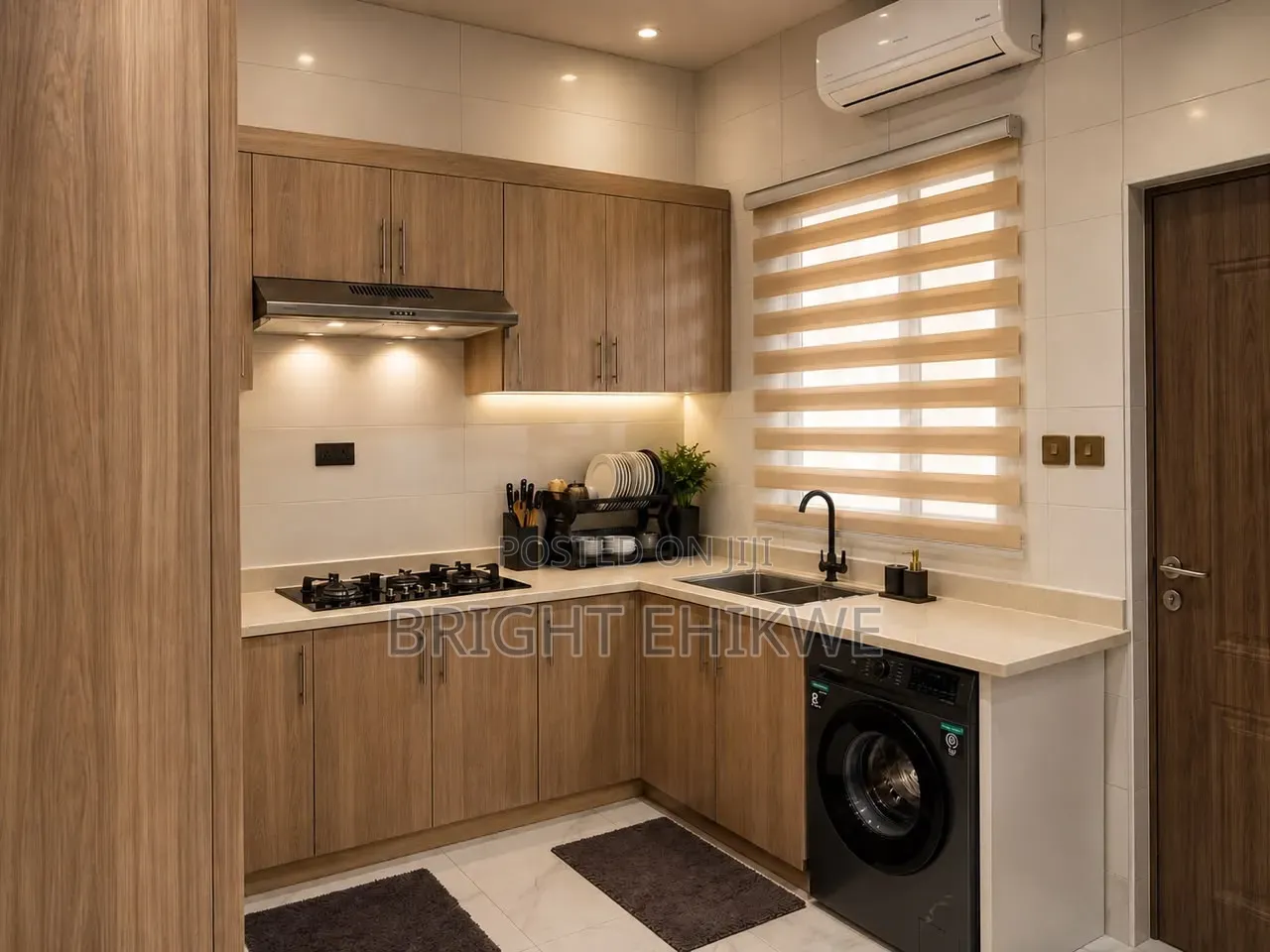 Phillip Ark World Apartment