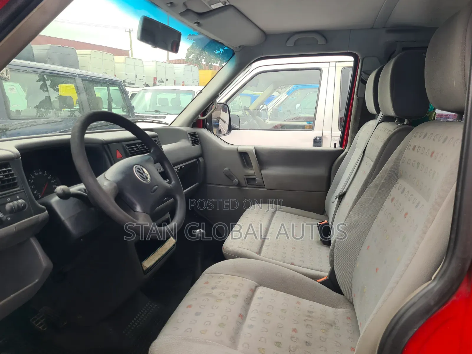 Volkswagen Transporter 2005 Red