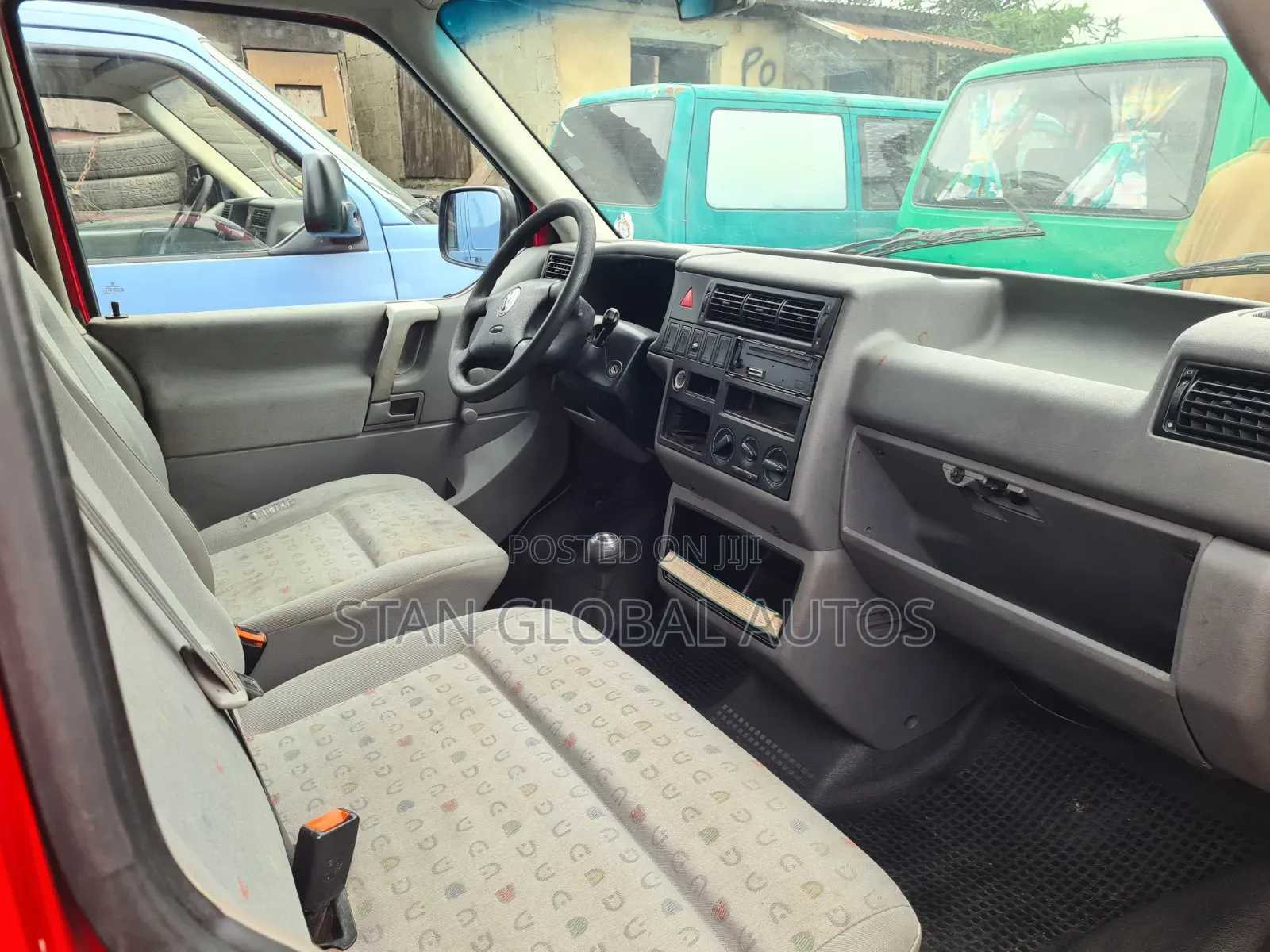 Volkswagen Transporter 2005 Red