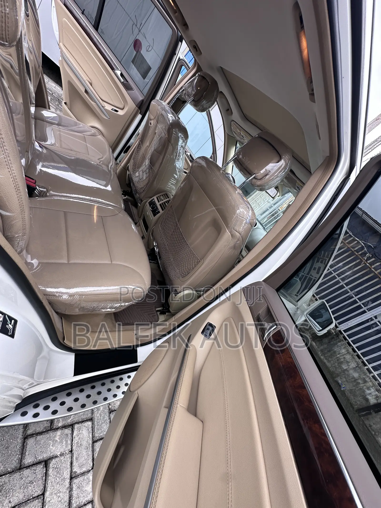 Mercedes-Benz M Class 2011 White