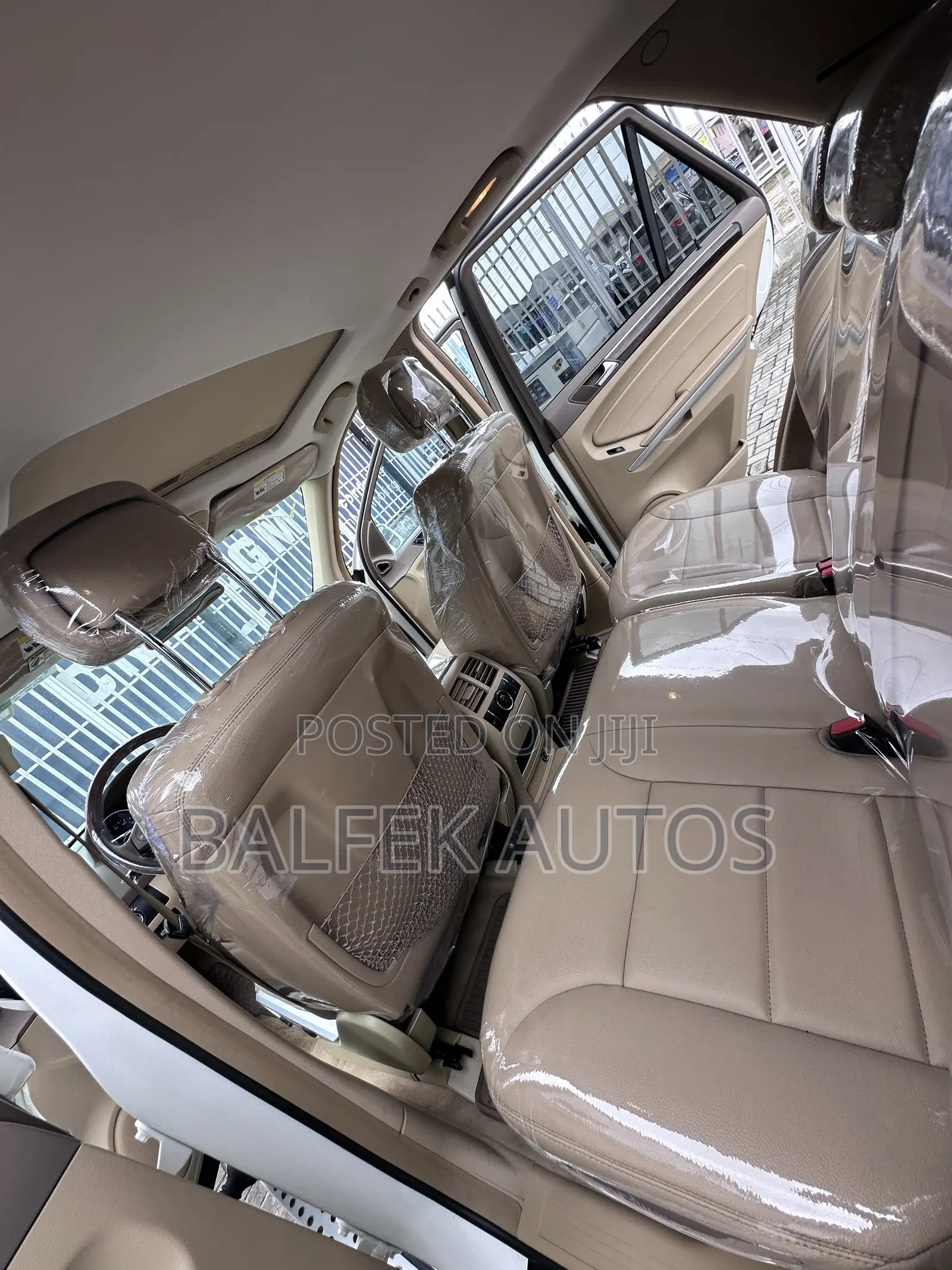 Mercedes-Benz M Class 2011 White