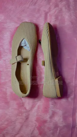 Woolen Comfy Flat Shoe
