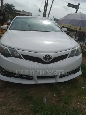 Toyota Camry 2013 White