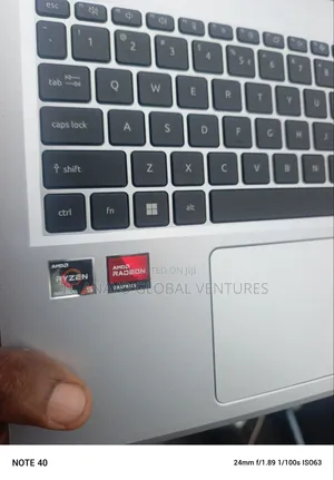 Laptop Acer Aspire 3 A315-31 8GB AMD Ryzen 3 SSD 256GB