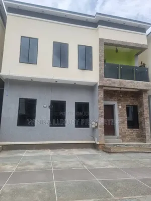 4bdrm Townhouse / Terrace in Opposite Dunamis, Lugbe District for rent