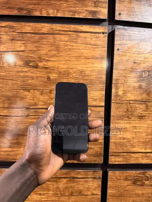 Apple iPhone 16 128 GB Black