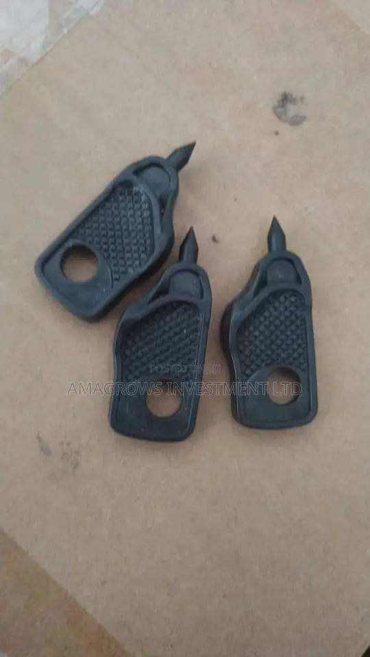 PVC Hole Pincher