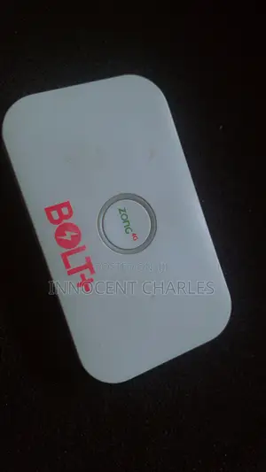 Bolt Pocket Wi-Fi 4G Universal