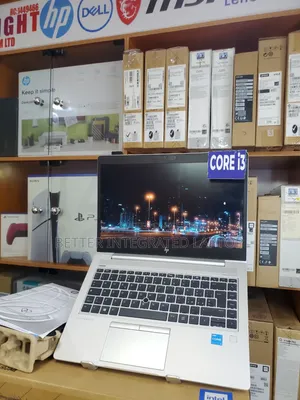 New Laptop HP EliteBook 735 4GB Intel Core i3 SSD 256GB