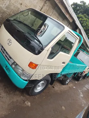 Toyota Dyna 150 Nigeria Used With Normal Bucket 3y Engine Petrol Truck