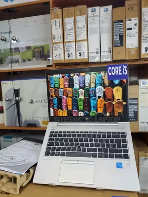 New Laptop HP EliteBook 735 4GB Intel Core i3 SSD 512GB