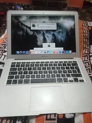 Laptop Apple MacBook Air 2015 4GB Intel Core i5 SSD 256GB