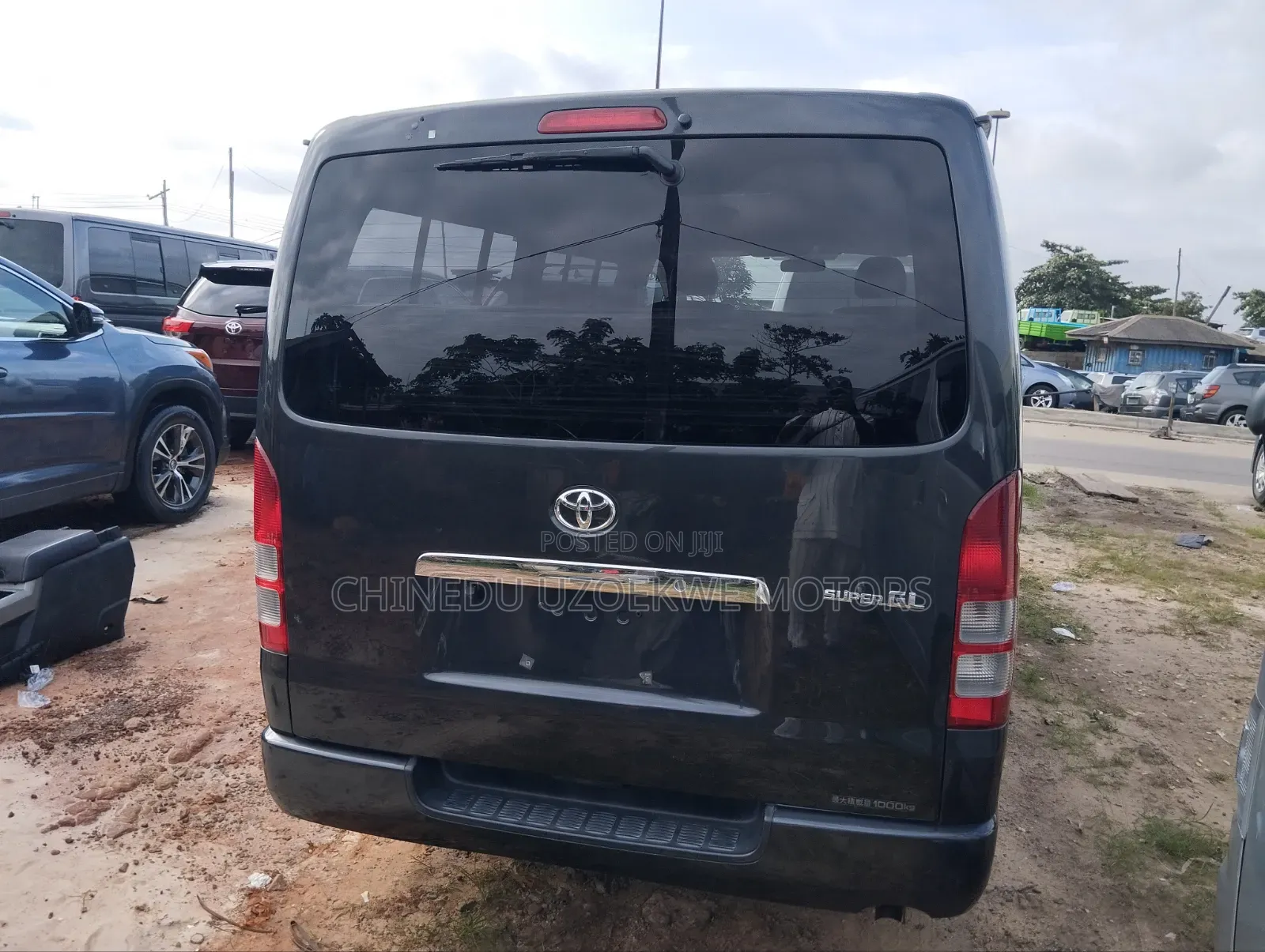 Toyota HiAce 2014 Grey