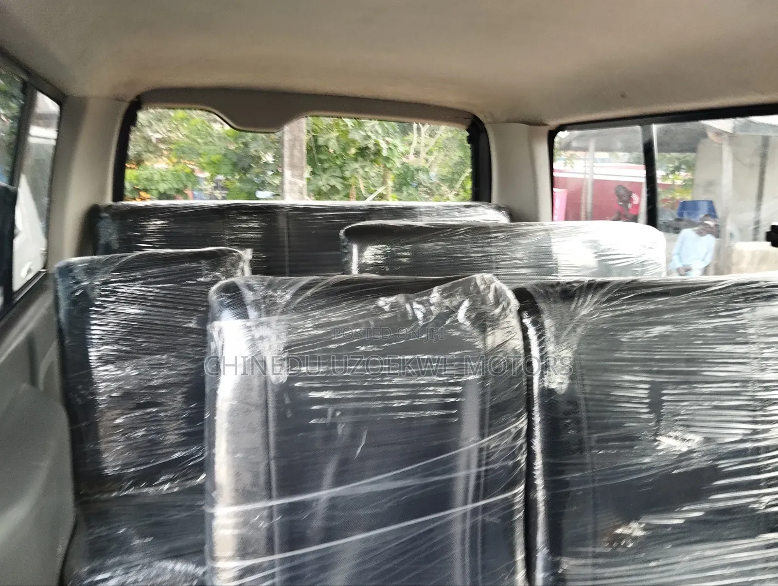 Toyota HiAce 2014 Grey