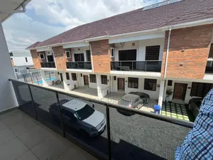 Furnished 4bdrm Duplex in Chevron for rent