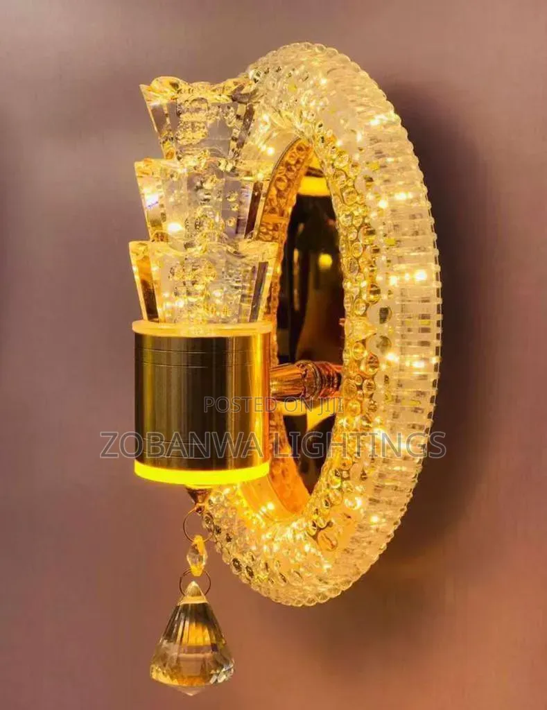 Designer Luxury Crystal Single Lens LED Wall Lamp