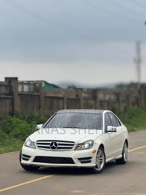 Mercedes-Benz C300 2013 White