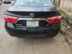 Toyota Camry 2016 Black
