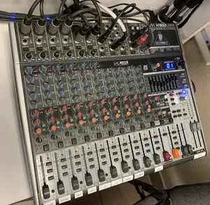 Behringer XENYX X1832USB Premium 18-Input 3/2-Bus Mixer