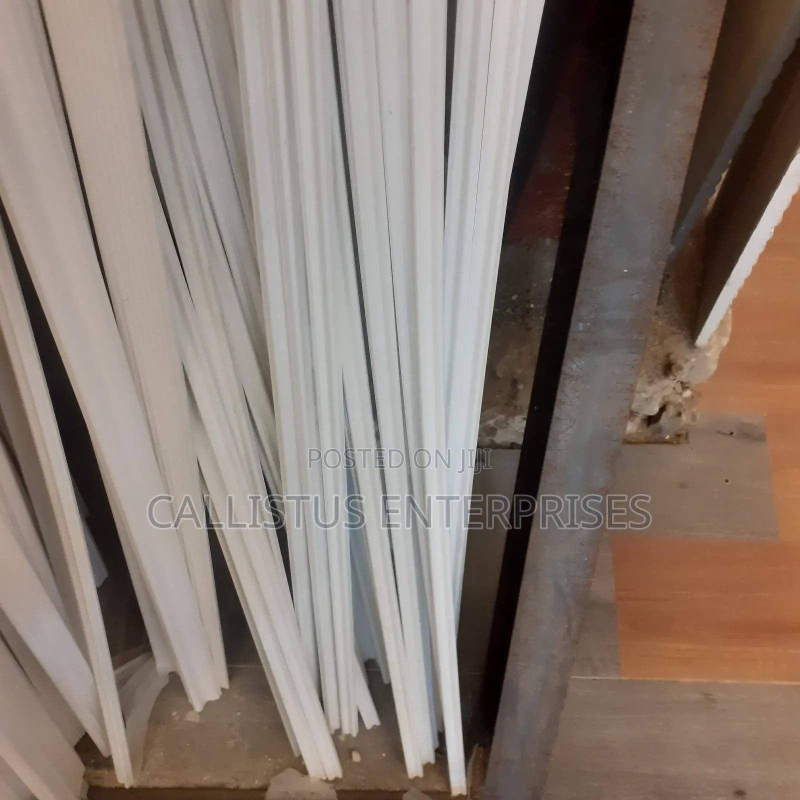 Wall Cornice