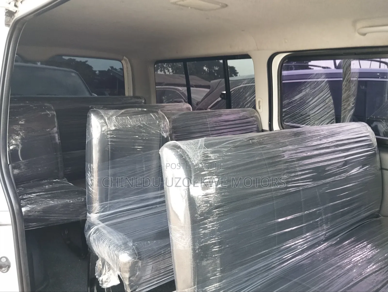 Toyota HiAce 2014 White