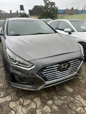 Hyundai Sonata SE 2018 Gray