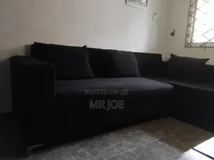 Clean Used Chairs for Sale
