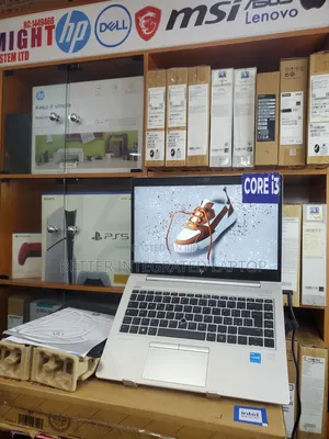 New Laptop HP EliteBook 735 G5 12GB Intel Core i3 SSD 256GB