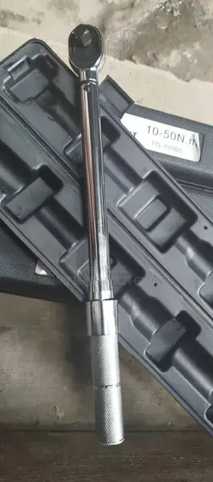 Torque Wrench 10-50nm